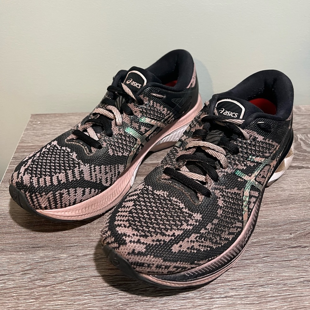 Women’s Asics Gel Kayano 27 MK shoes size:7.5